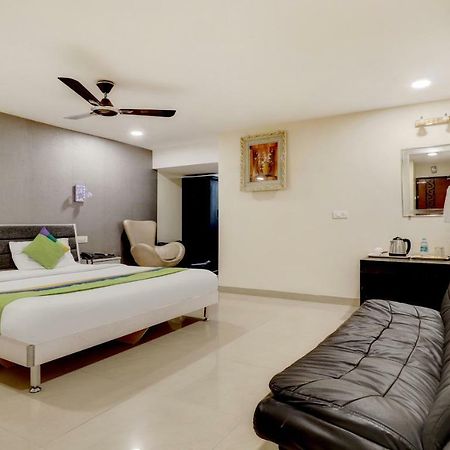 Treebo Trend Orient Grand Hotel Nagpur Buitenkant foto