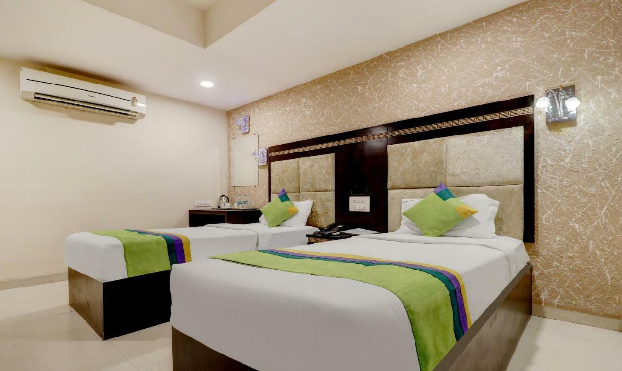 Treebo Trend Orient Grand Hotel Nagpur Buitenkant foto