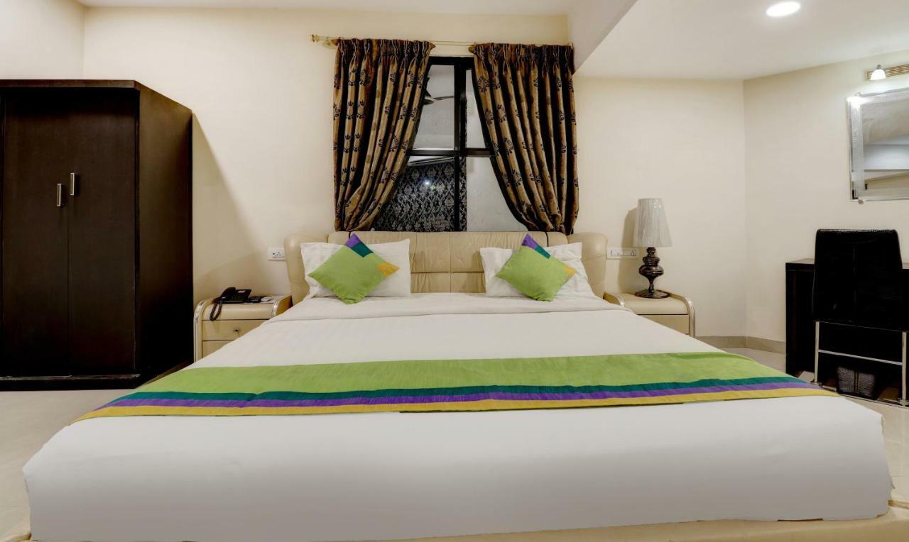 Treebo Trend Orient Grand Hotel Nagpur Buitenkant foto