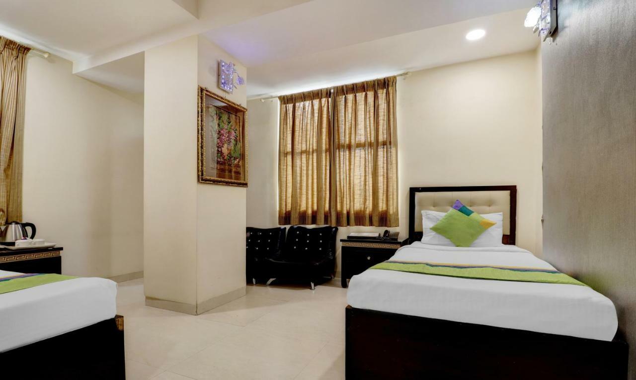 Treebo Trend Orient Grand Hotel Nagpur Buitenkant foto