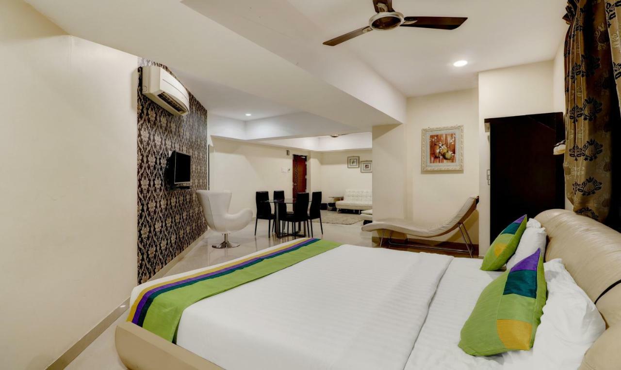 Treebo Trend Orient Grand Hotel Nagpur Buitenkant foto