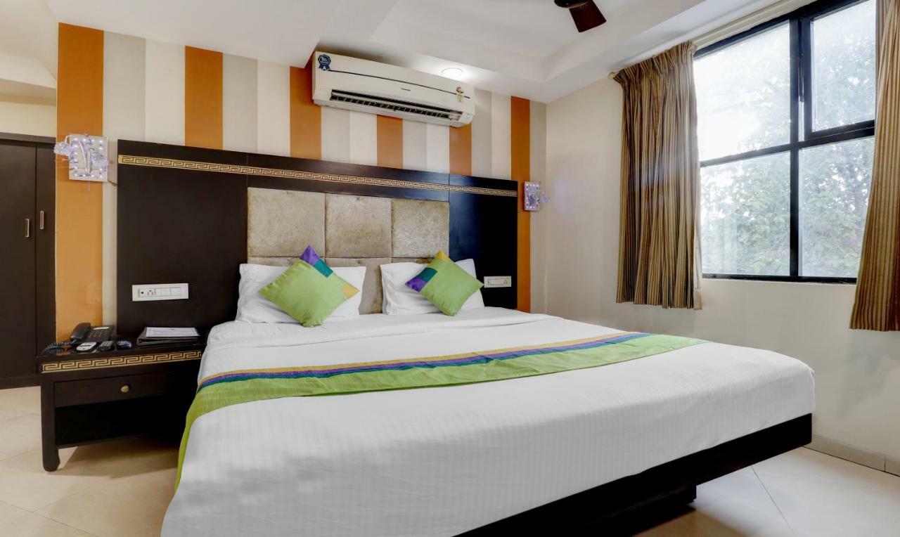 Treebo Trend Orient Grand Hotel Nagpur Buitenkant foto