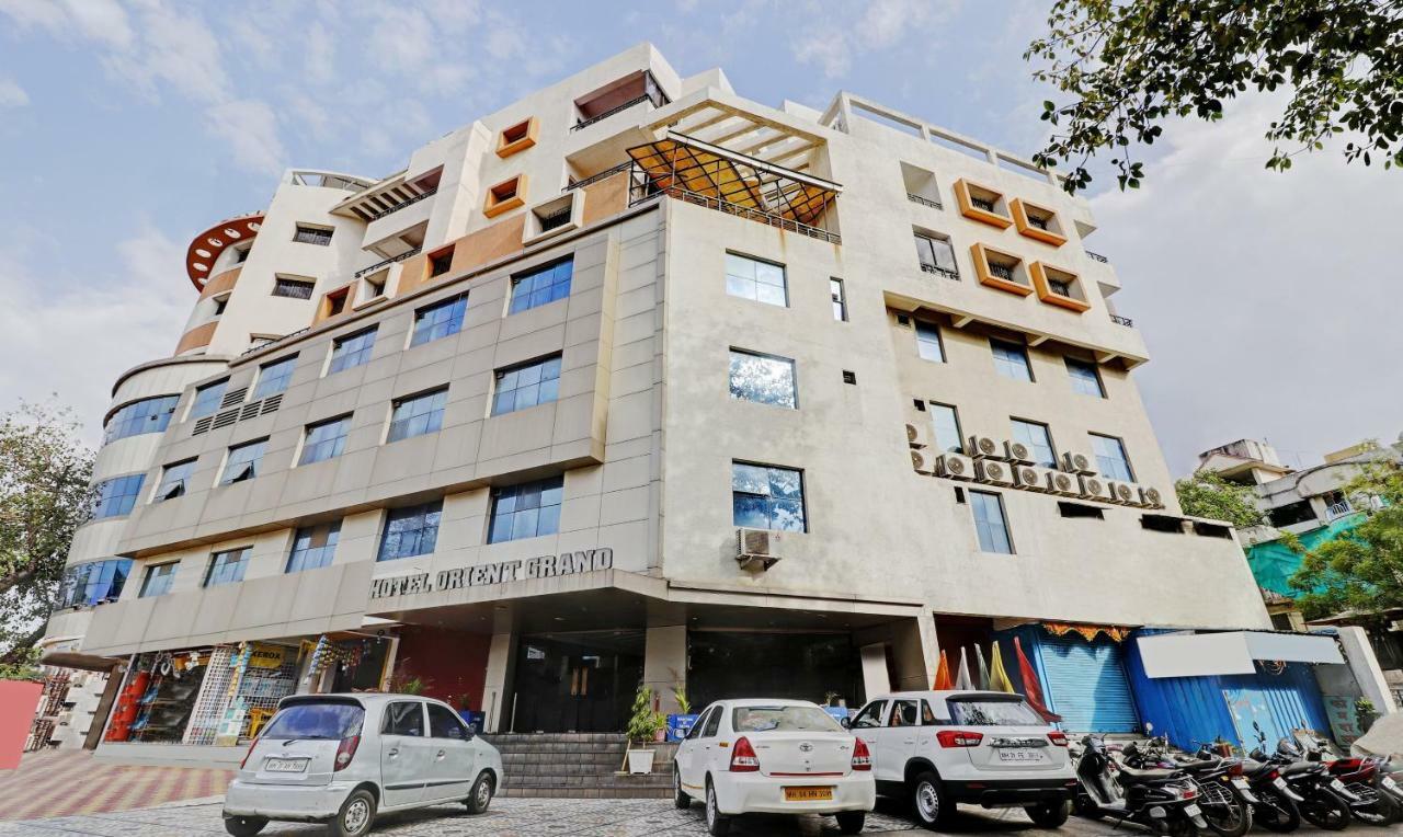 Treebo Trend Orient Grand Hotel Nagpur Buitenkant foto